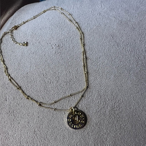 Louis Vuitton Zipper Pull Charm Gold - Picture 6 of 16